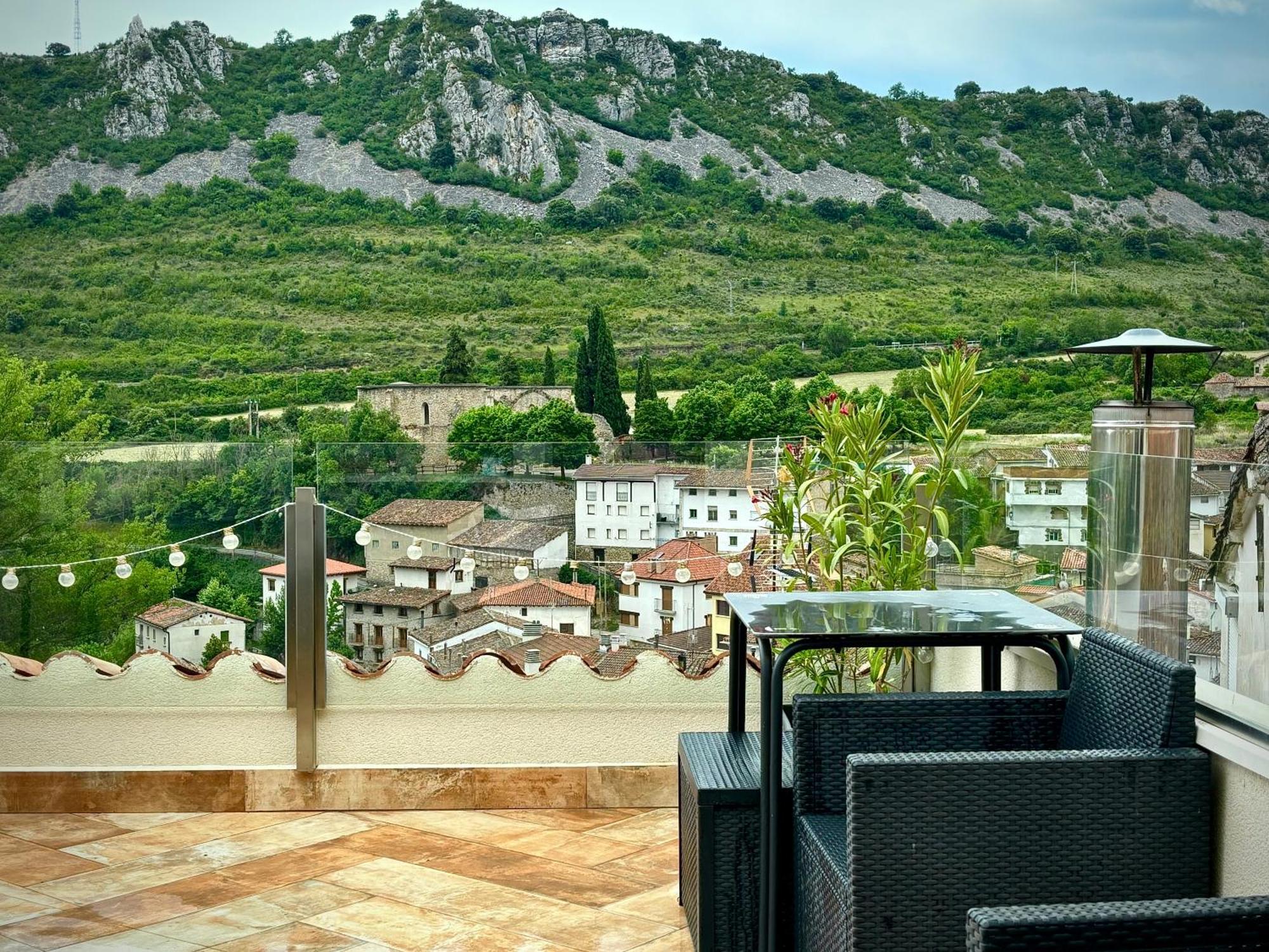 Villa El Mirador De Mati Torrecilla en Cameros Esterno foto